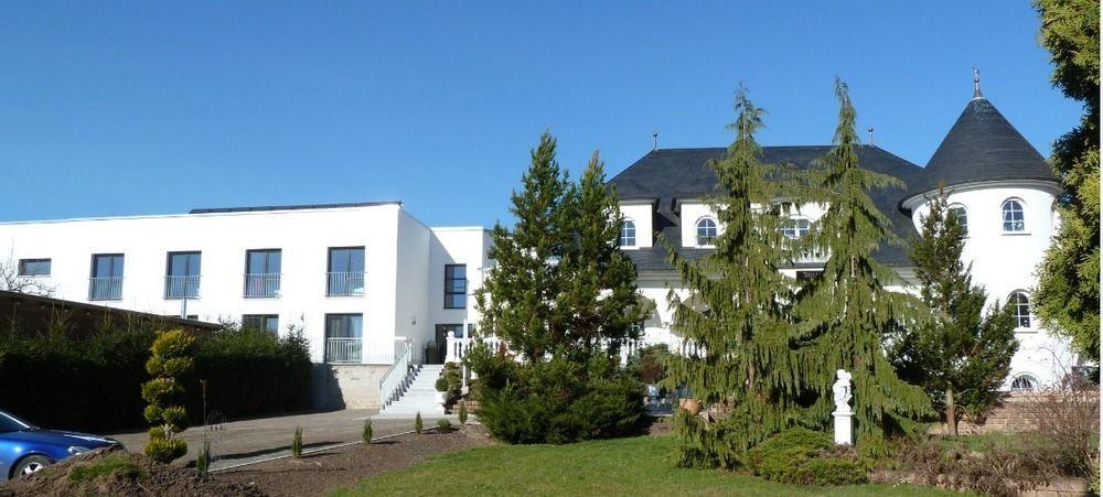 Gaestehaus Villa Casamia (Adults Only) Шмалкалден Екстериор снимка