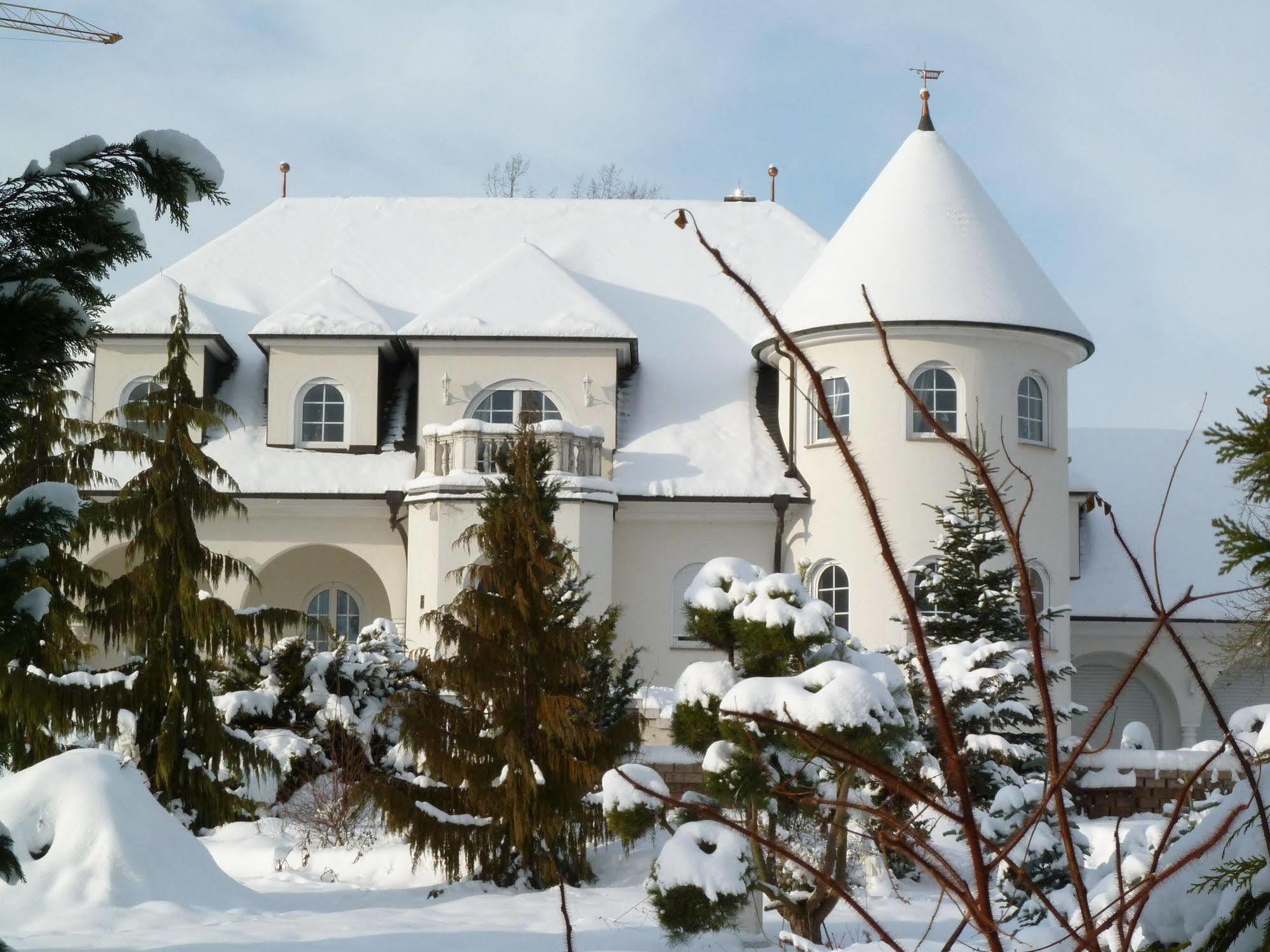 Gaestehaus Villa Casamia (Adults Only) Шмалкалден Екстериор снимка