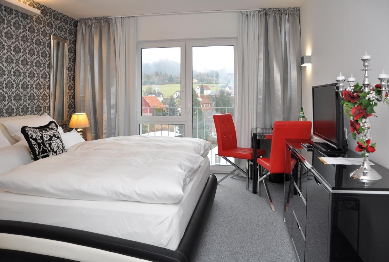 Gaestehaus Villa Casamia (Adults Only) Шмалкалден Екстериор снимка
